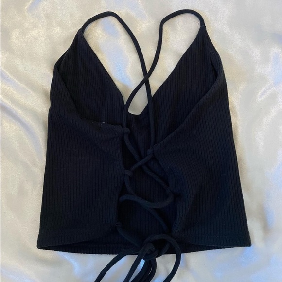 black tank top with open back - Picture 2 of 2